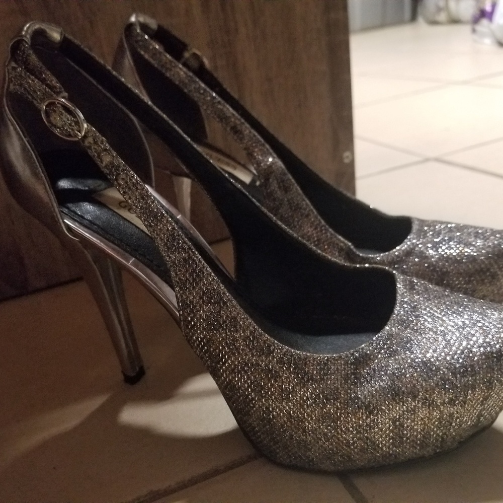 Guess heels shoes